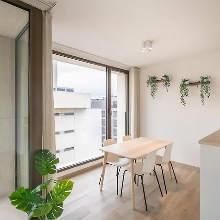 Apartment Opera In The Center Of *